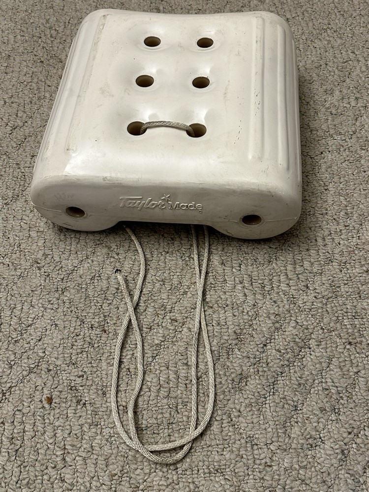 White Taylor Made Rafting Cushion