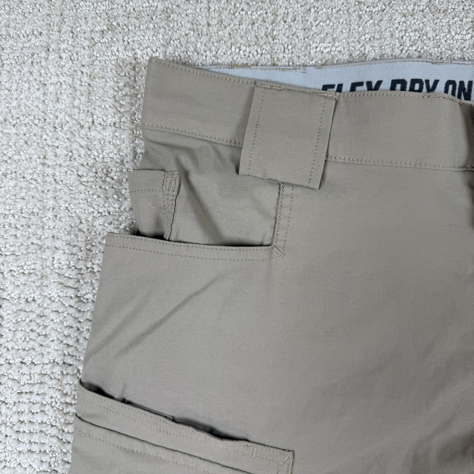 Duluth Trading Men’s 36 Flex Dry On The Fly Relaxed Fit 10” Nylon Cargo Shorts