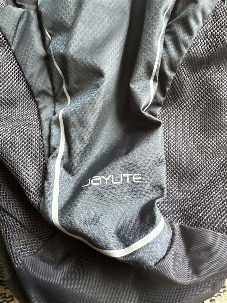 Osprey Daylite Hiking Backpack with H2O Pocket Zip Grey Blue EUC