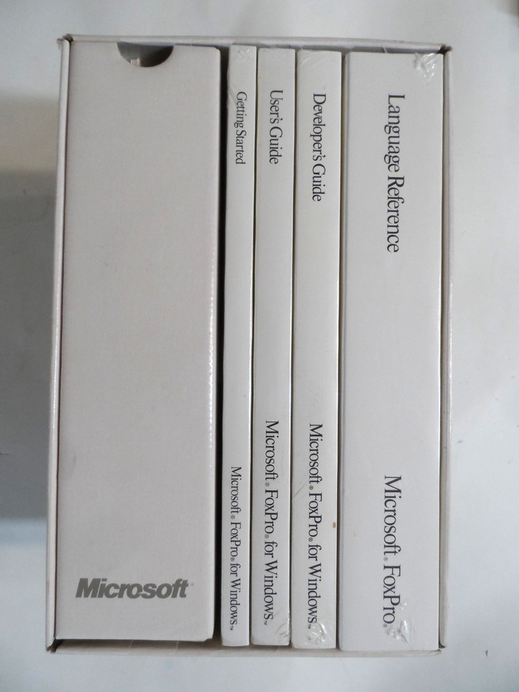 OPENED/SEALED CONTENTS - Microsoft FoxPro Database Management Ver. 2.6