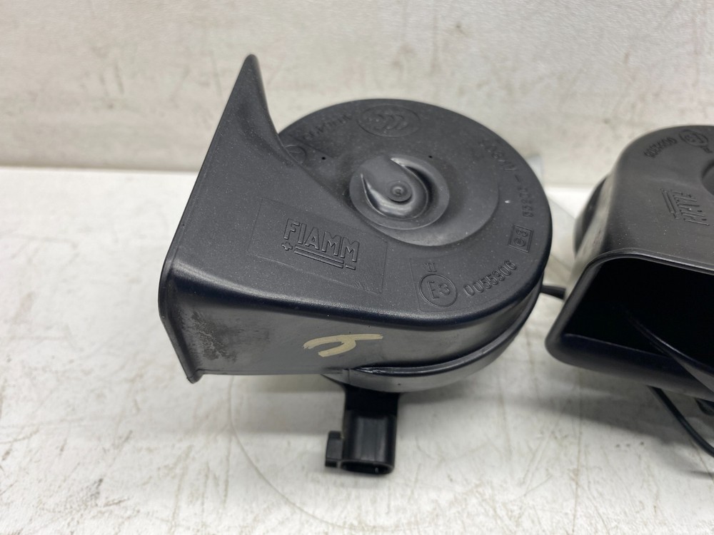 2011-2014 FORD EDGE HORN ASSEMBLY OEM