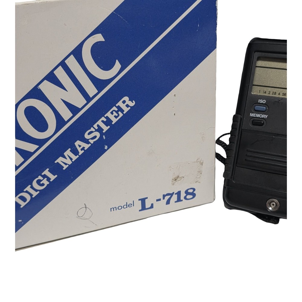 Sekonic Digi Master Model L-718 Flash Meter Ambient Light Meter with Case