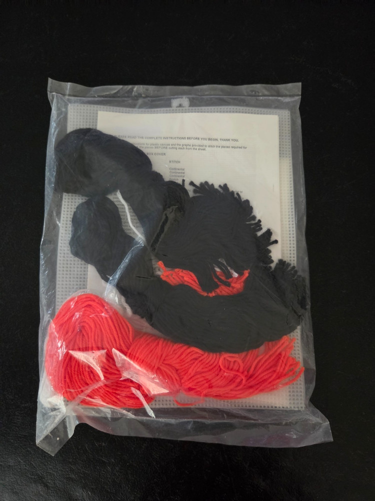 Studio M Plastic Canvas Kit Halloween Ghost Pumpkin Tissue Box