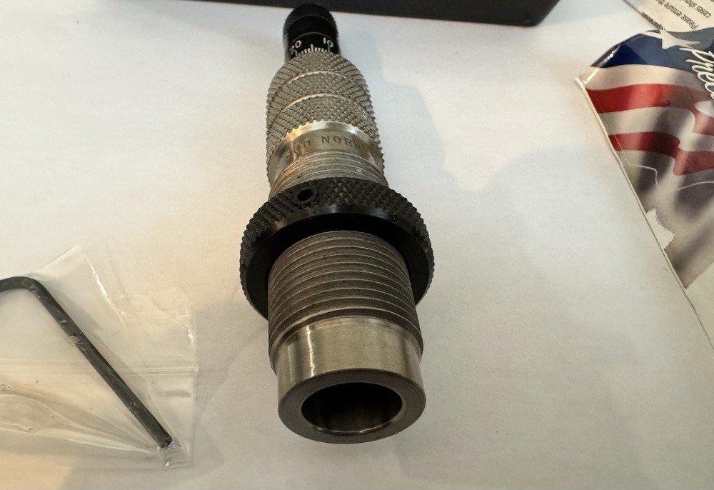 Redding Die 300 Norma Mag Seater