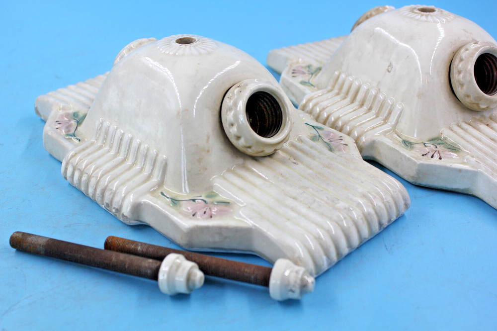 MATCHING SET CERAMIC WALL SCOUNCESLAMPS TWO LIGHTS EACH