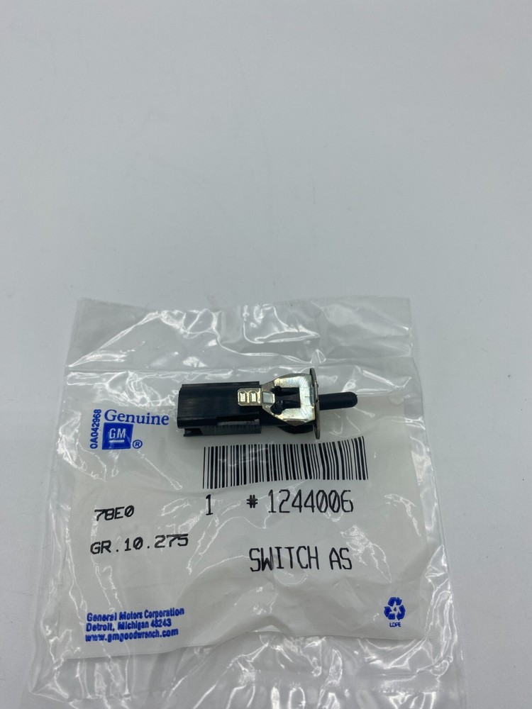 1963-1982 Corvette Glove Box Light Socket Switch GM# 1244006 Socket