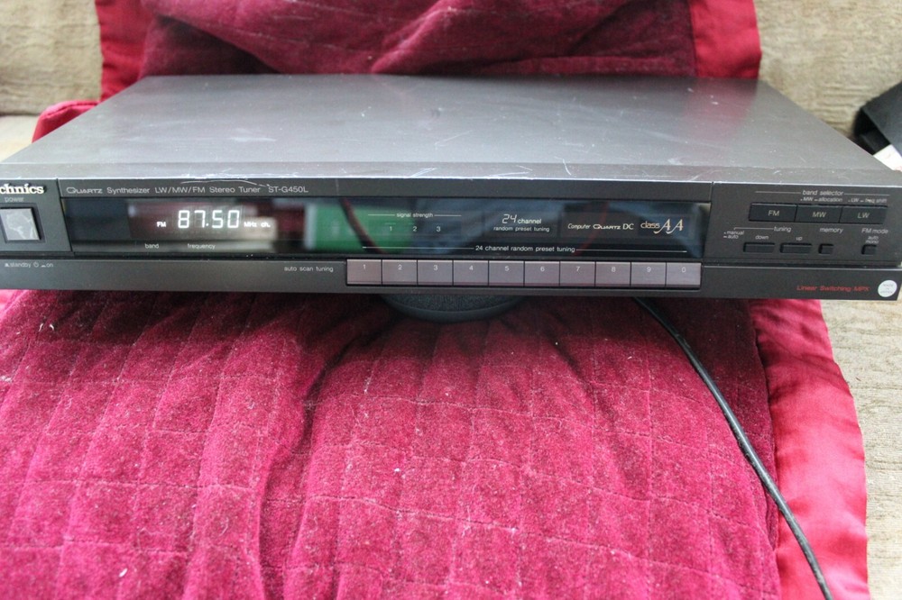 Vintage Technics ST-G450L Quartz Stereo Tuner