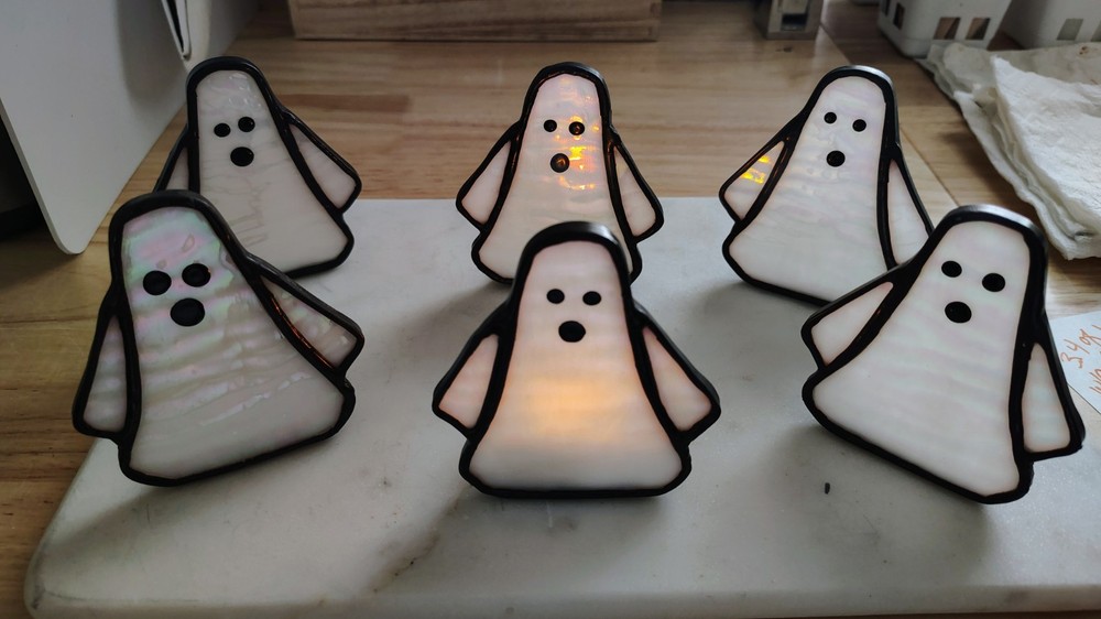 stained glass ghost tea light holder