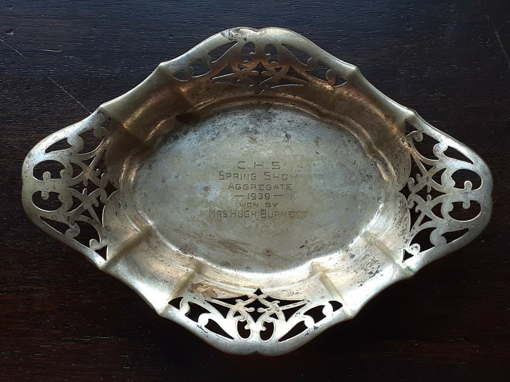 Vintage 1939 SILVER PLATE Spring Show TROPHY AWARD Dish Mrs. Hugh Burnett EPNS