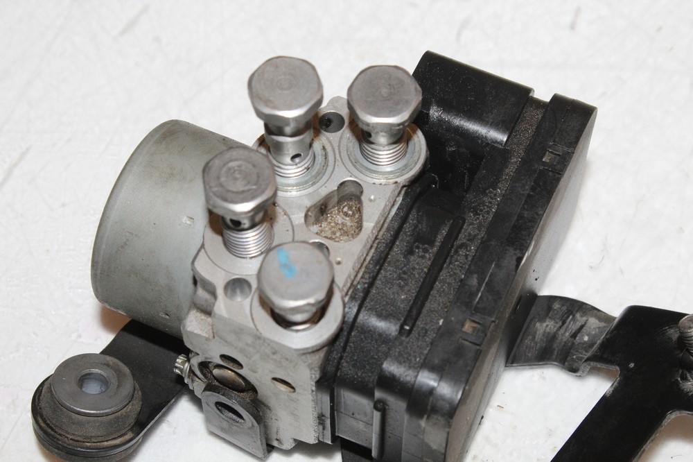 2023 Triumph Trident 660 ABS Pump Unit Module T2022849