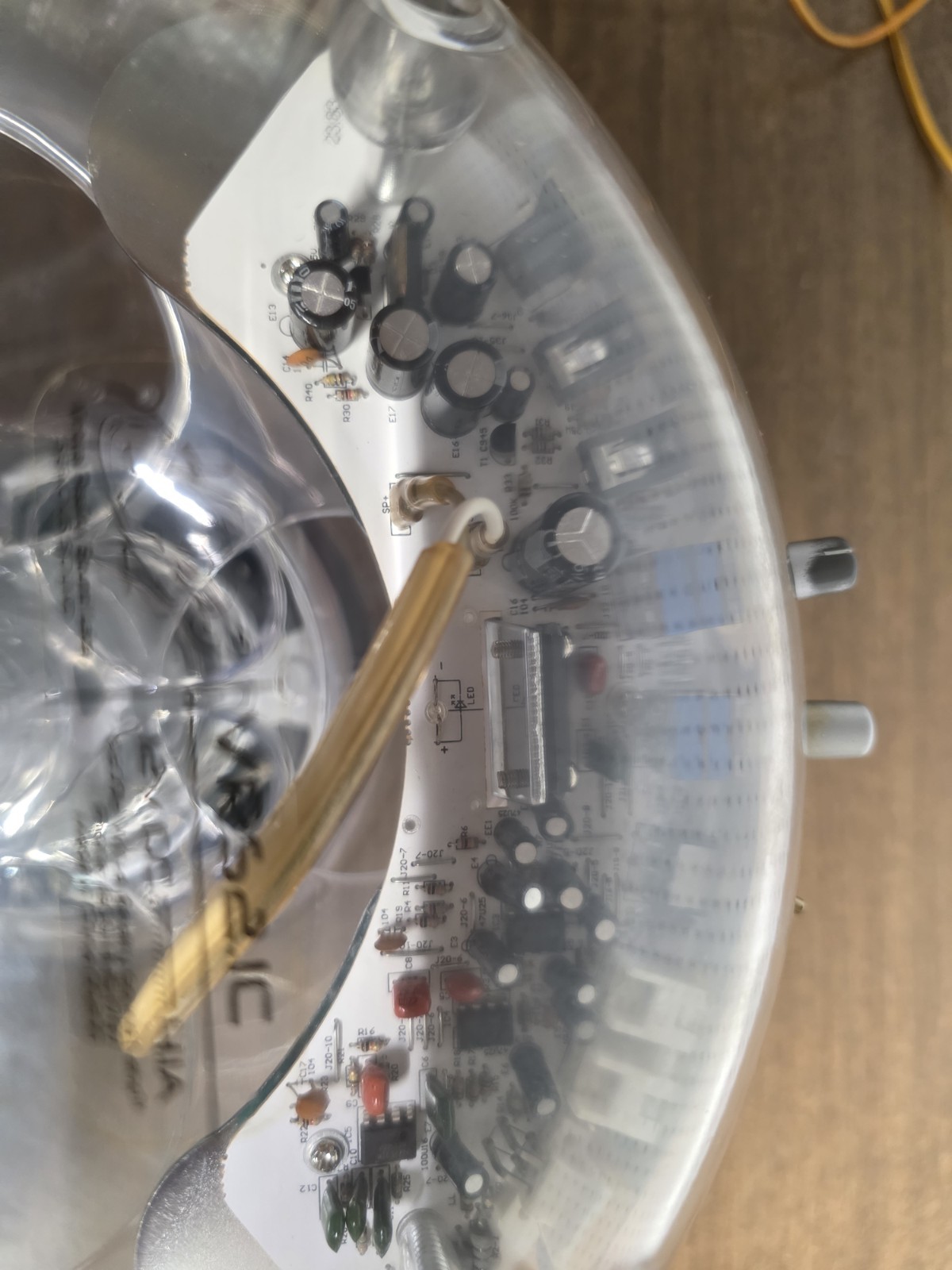 Virtual Reality Sound Labs VR3 Retro Clear Sound System Speakers Tested Working