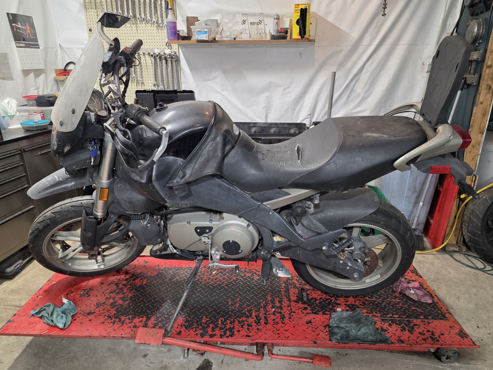 2006 Buell Ulysses XB12 XB12X Rear Exhaust Muffler Mount Hanger #NV3-66