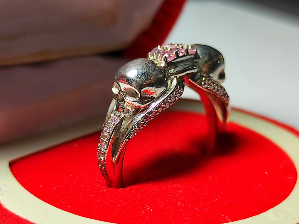Solid Double Skull Face With Light Pink Sapphire In Real 925 Solid Silver Ring