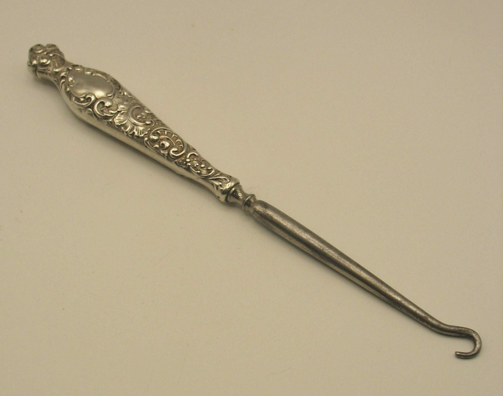 ANTIQUE STERLING SILVER BUTTON HOOK, MONOGRAMED