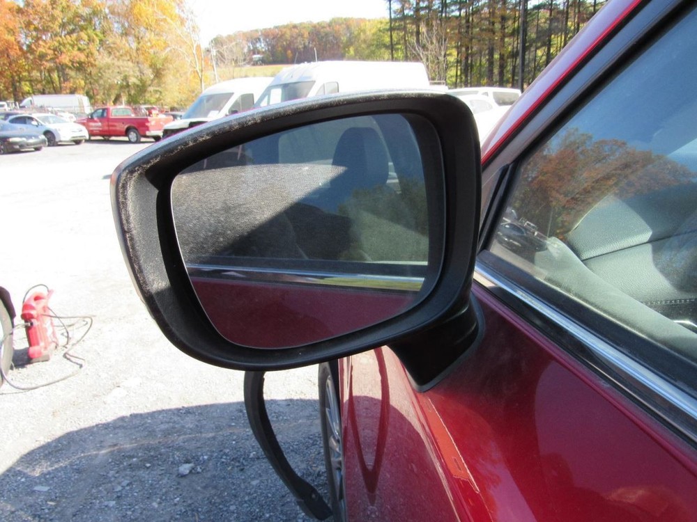 CX-5 2017 Glove Box 1000541