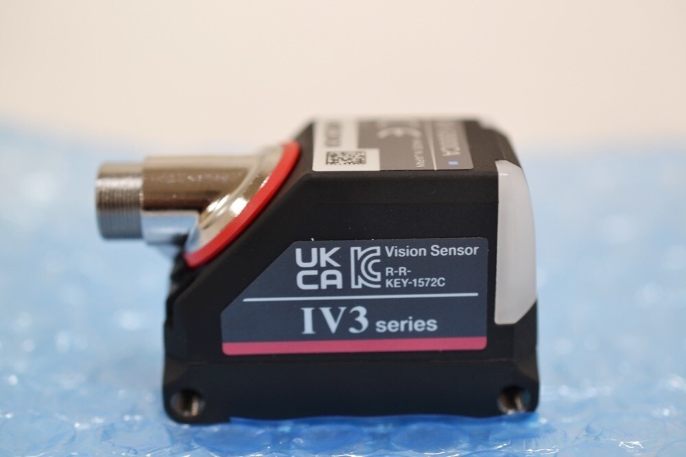 KEYENCE IV3-G500CA VISION SENSOR HEAD New