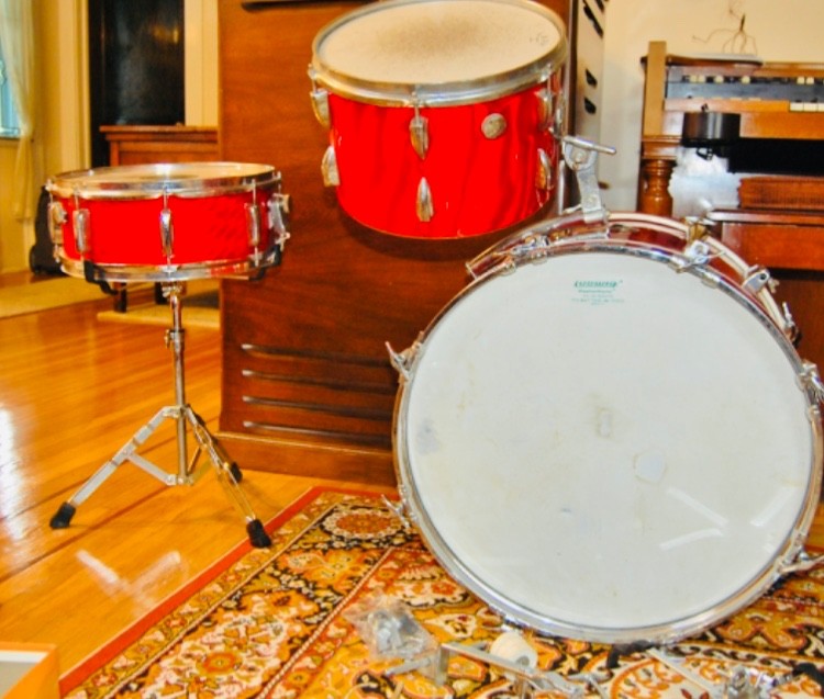 Vintage Drum Kit