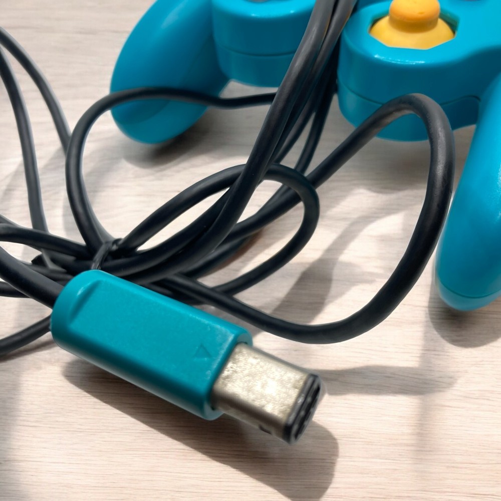 GameCube Controller Emerald Green Nintendo Official OEM Controller DOL-003