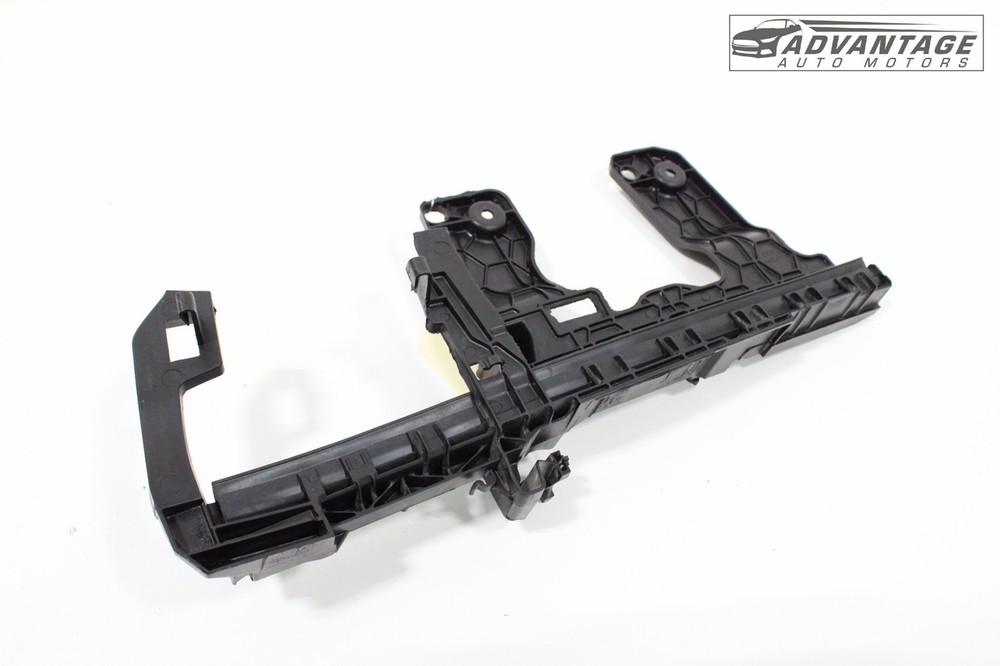 2019-2026 RAM 1500 FRONT RIGHT SIDE DOOR PANEL LOCK LATCH ACTUATOR BRACKET OEM