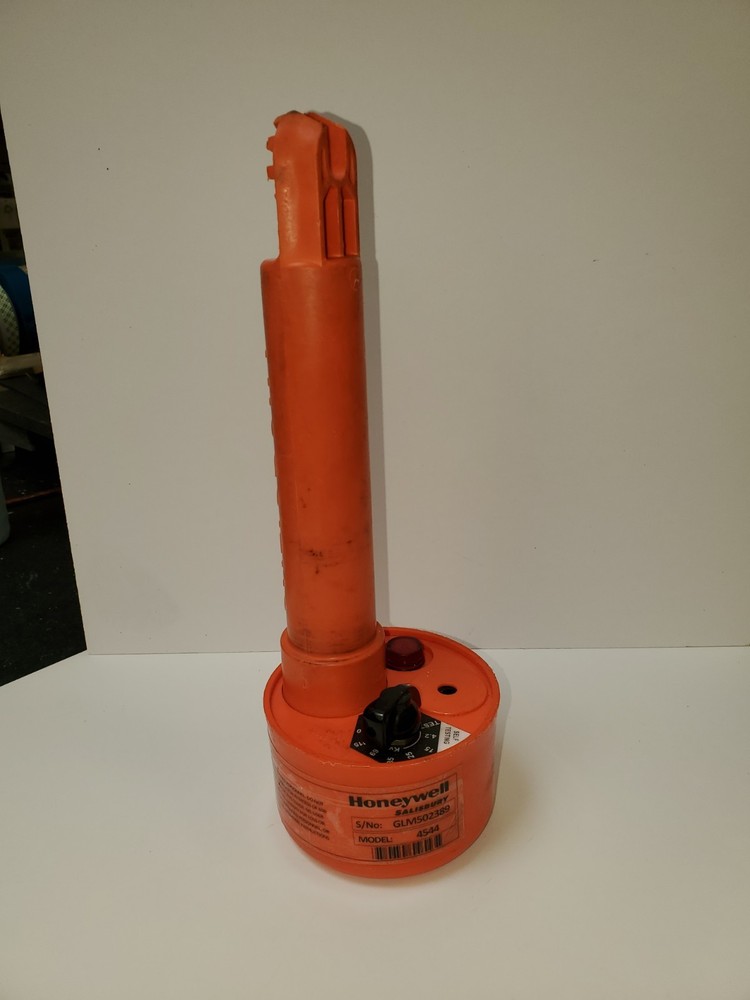 SALISBURY Model 4544 Audio Visual AC VOLTAGE DETECTOR 4544