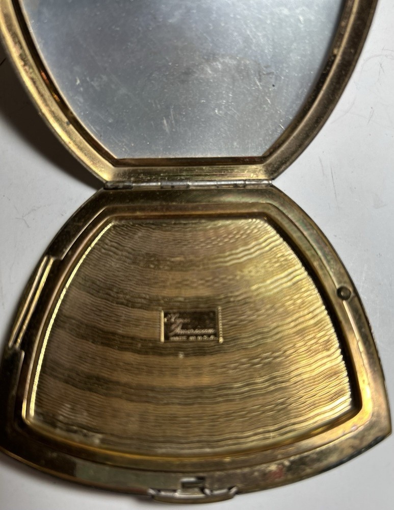 Vintage Compact. Face Powder And Puff.