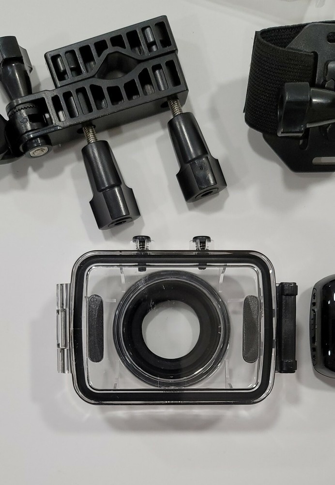 Ematic Actioncam Camera HD IPX8 Waterproof Case/Helmet Mount Bundle EVH625BL EUC