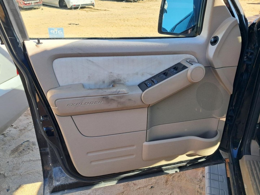 EXPLORER 2008 Glove Box 4784341