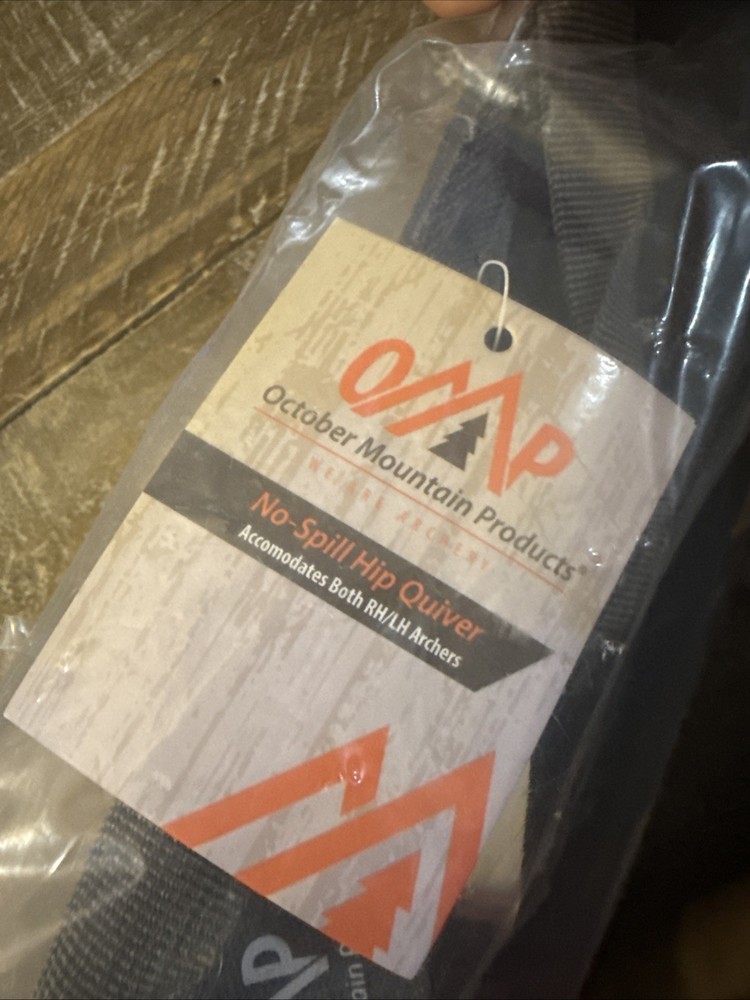 OMP No Spill Hip Quiver BLACK