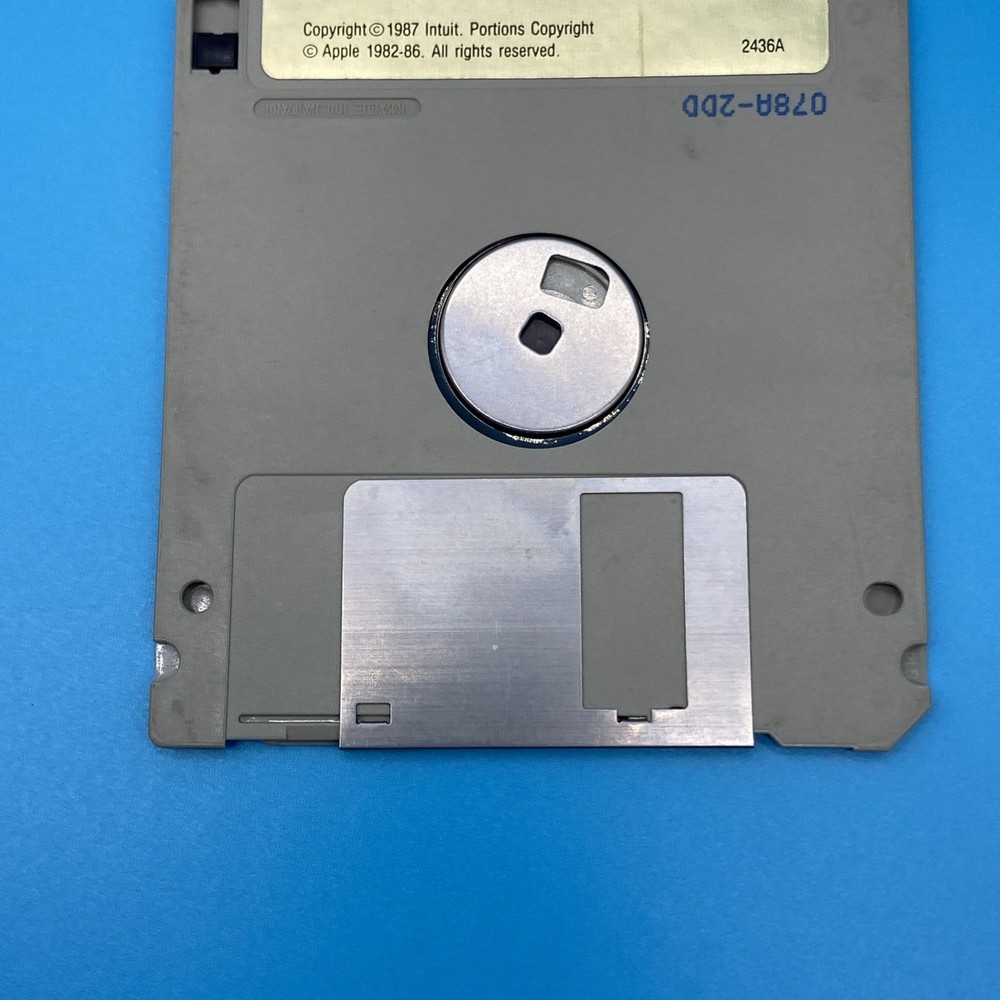 1987 Quicken Apple IIGS Program A disk VTG Floopy Disk Untested