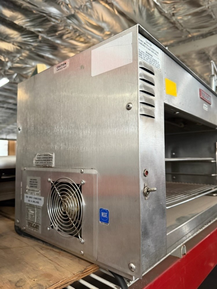 Vulcan Model Electric Table Top Cheese Melter Commercial