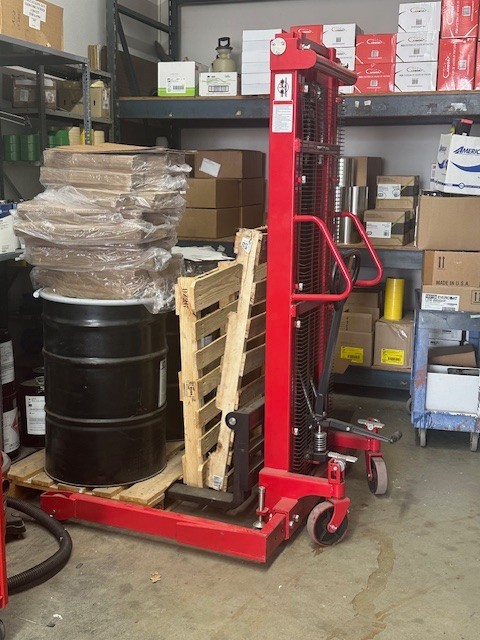 Dayton Fork and platform lift 4VMF1