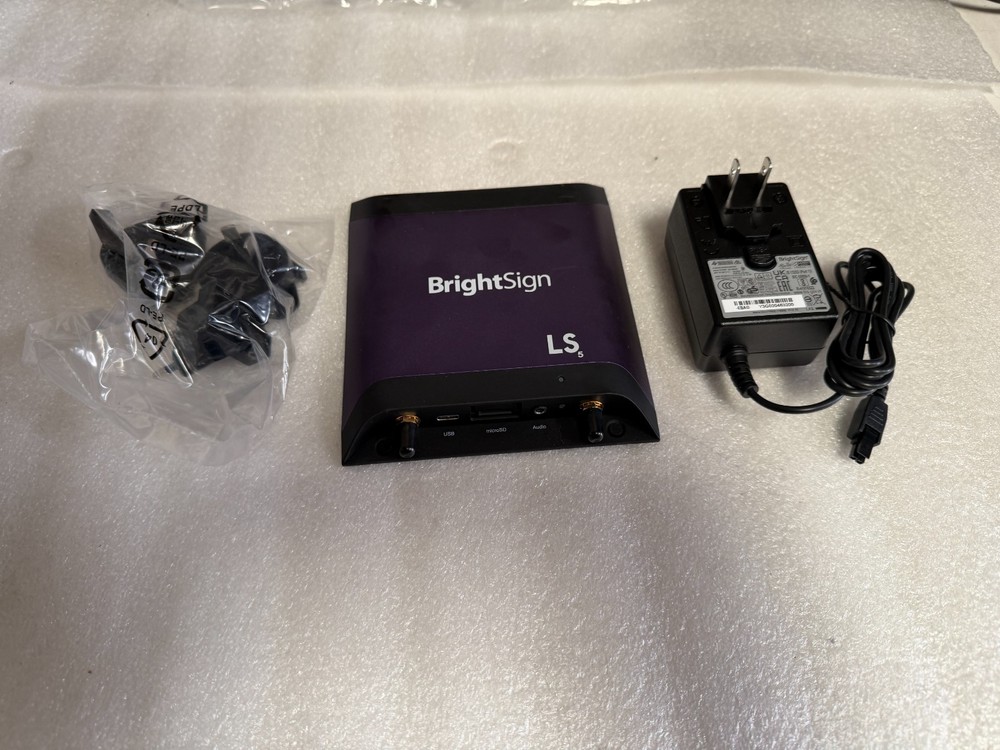 BrightSign LS5 Model LS425 Player w/ Power Supply