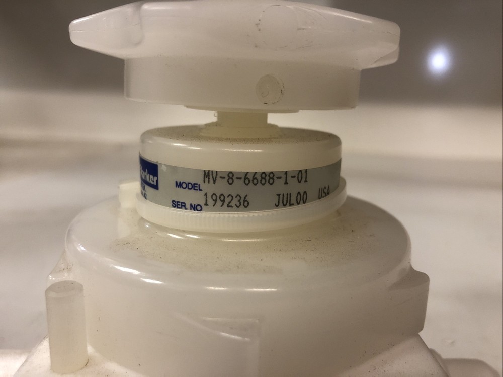 1 Parker Used MV-8-6688-1-01 Sampling Diaphragm Valve
