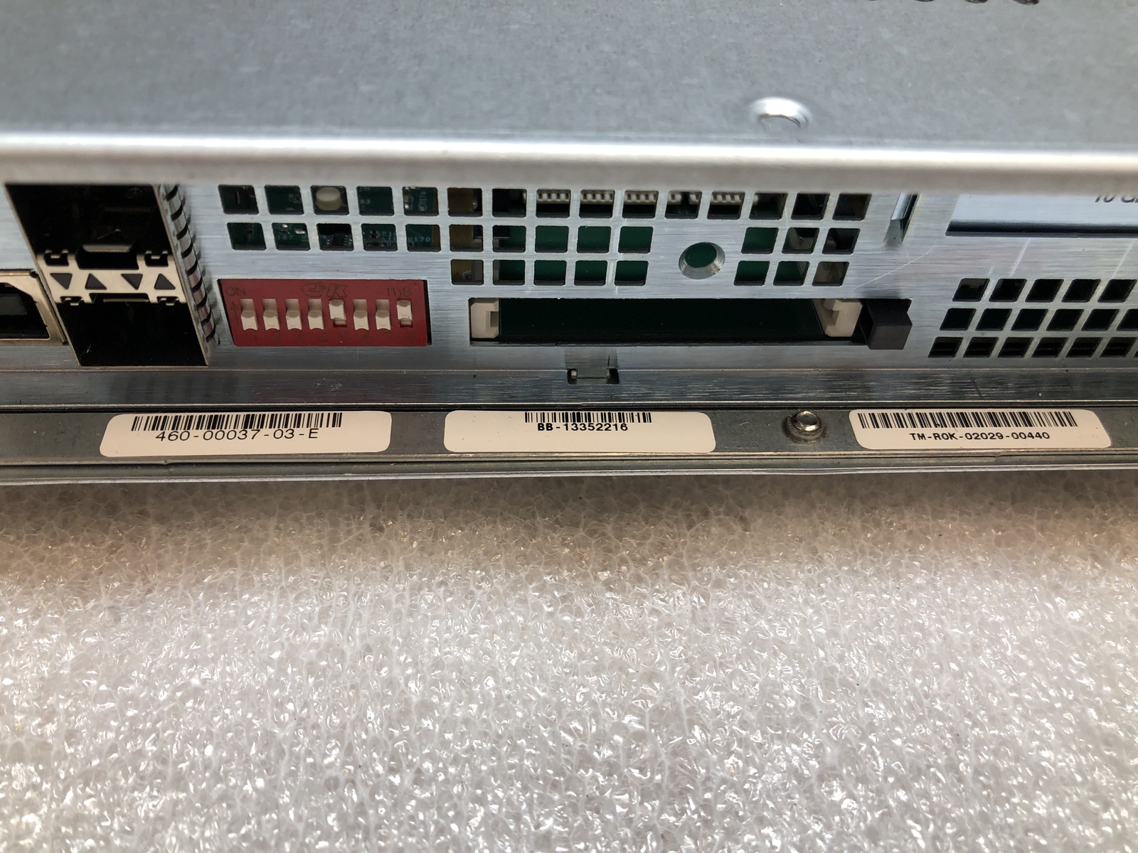 Tilera TLB4-07280-10-RM1US-8S10-32-160GHD-GC TILEmpower-Gx DEV 72 Core NO HDD