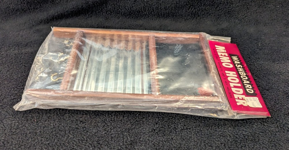 Vintage Washboard Memo Holder