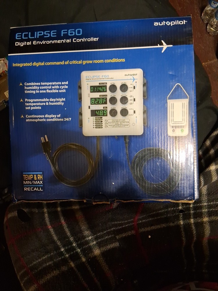 Hydrofarm APE4100 Autopilot ECLIPSE F60 Digital Environmental Controller - White