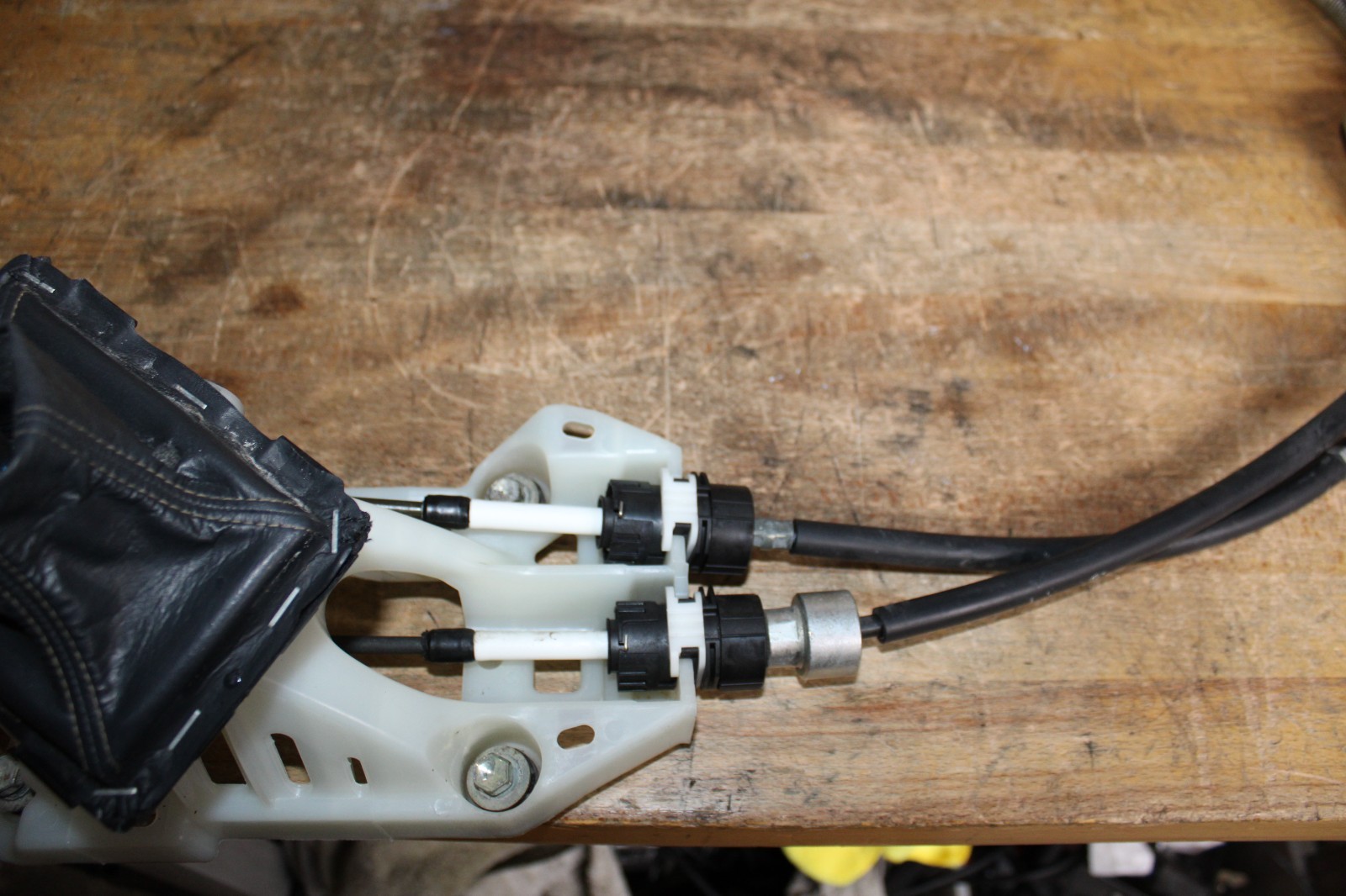 05-10 Scion TC Manual Transmission Shifter Gear Selector w Cables Knob MT OEM