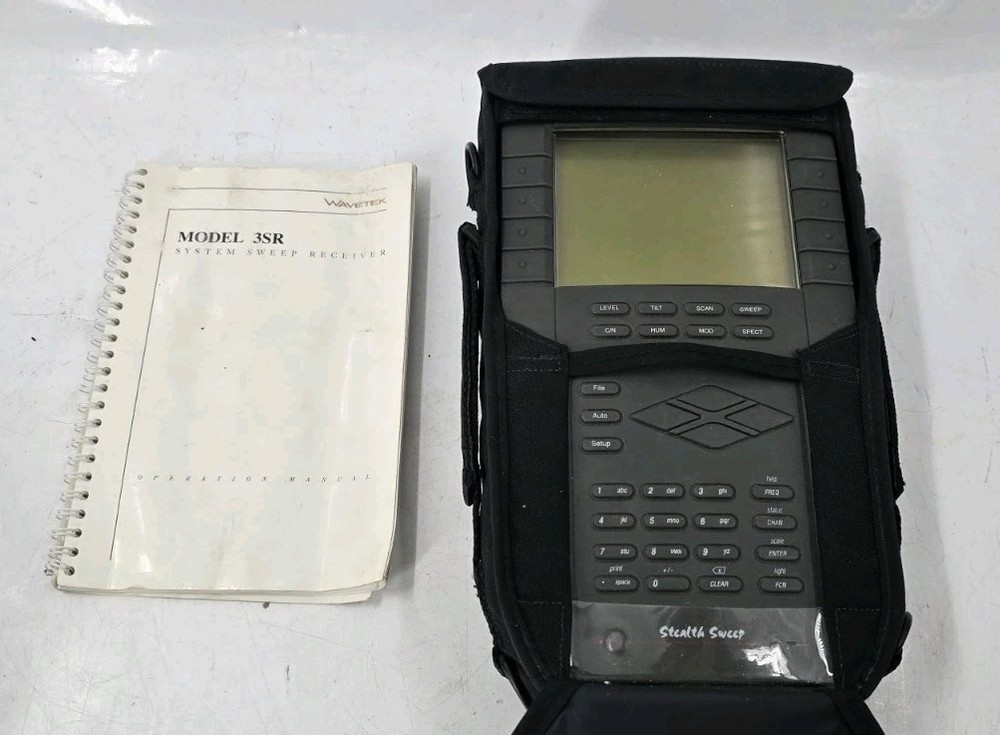 Wavetek Model 3SR Stealth Sweep Bundle with Manual Case Untested AS-IS - GC-5812