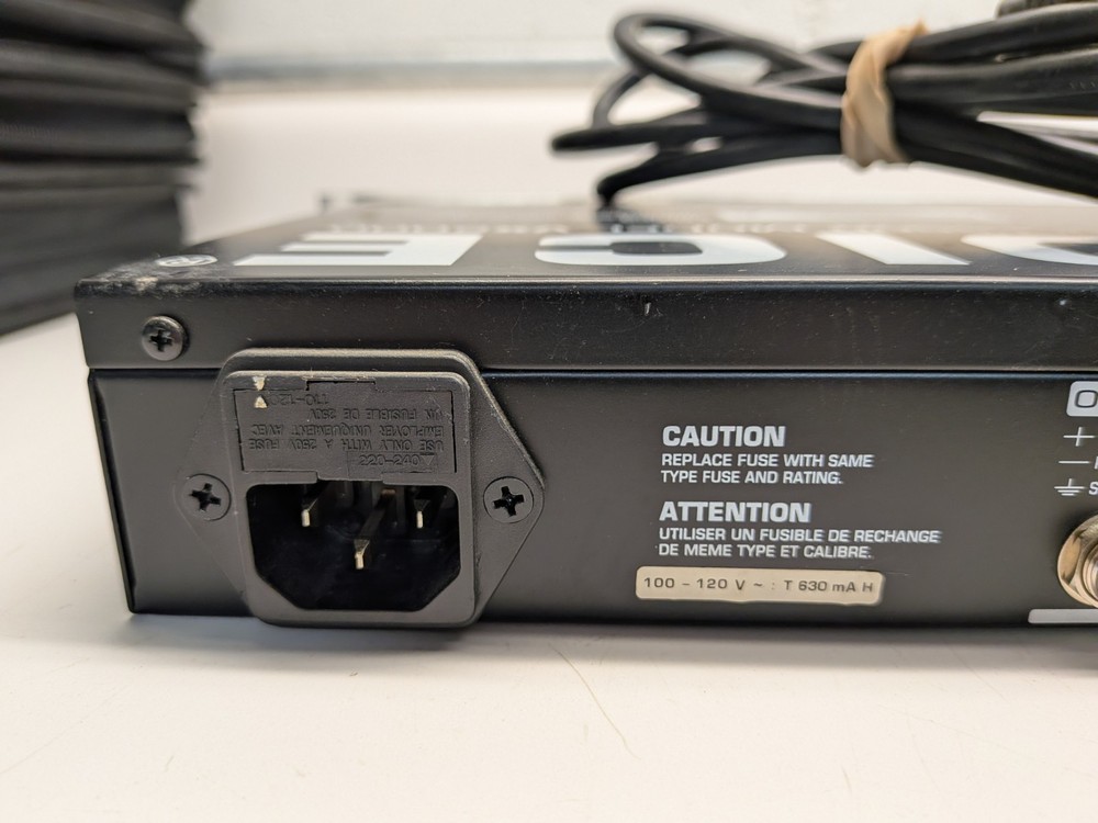 Behringer VX2000 Ultra-Voice Pro Mic Preamp / Voice Processor