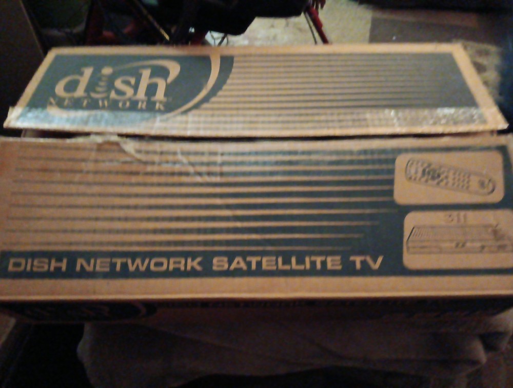 Dish Network 311 Satellite TV Receiver with Remote, Instructions, Original Box
