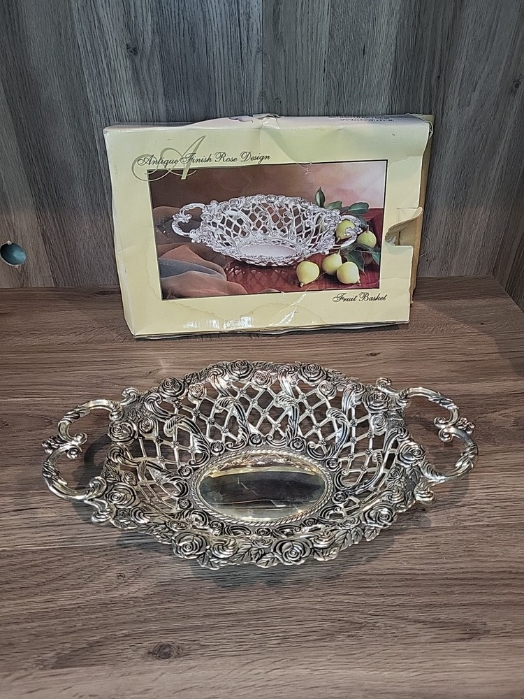 Silverplate Antique Finish Rose Design  Fruit Basket Flowers Bread Bowl