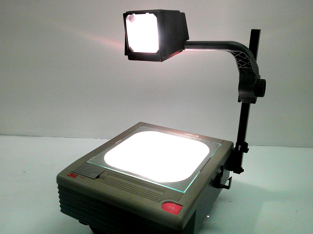 3M Overhead Folding Projector 9000AJB