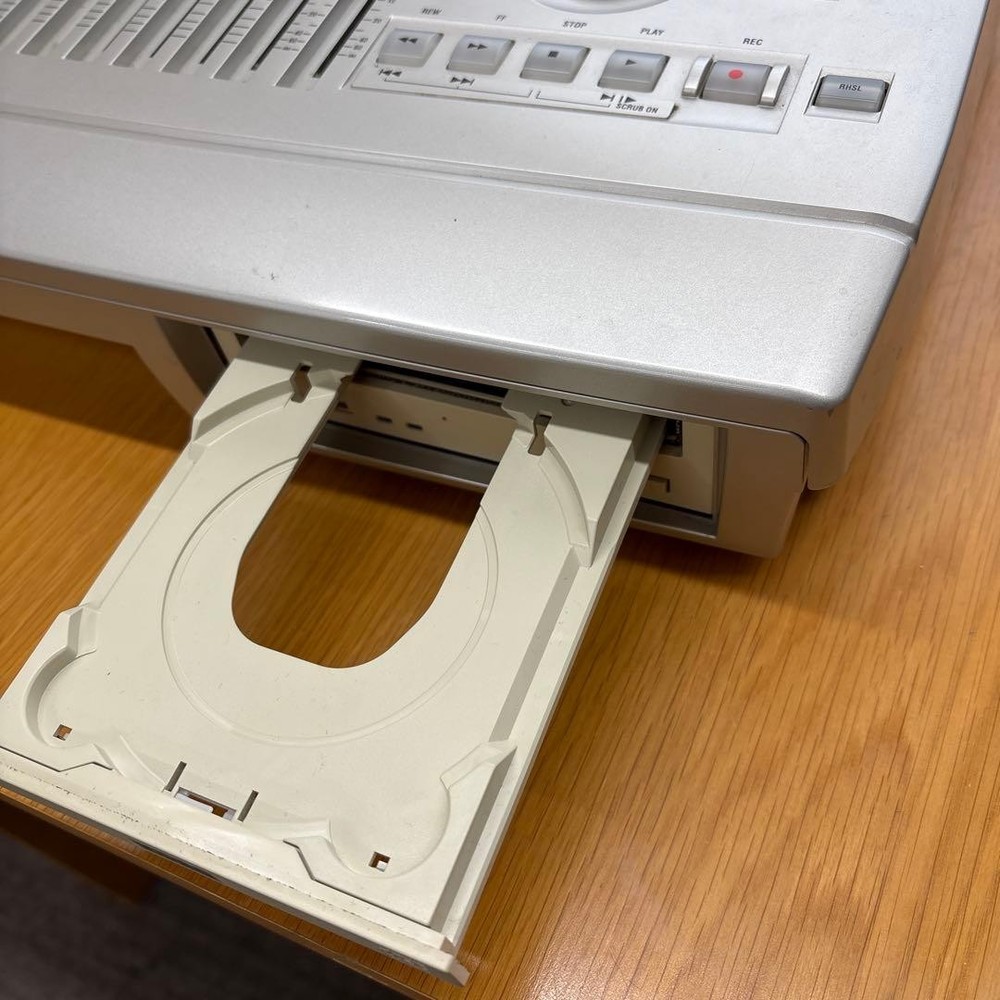 KORG D1600 Multi-Track Recorder