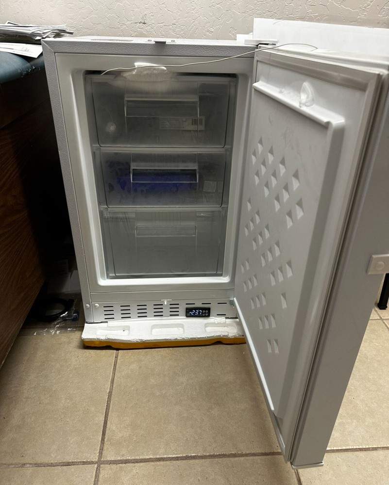 Accucold Summit General Purpose 2.47 Cu. Ft. Freezer - White