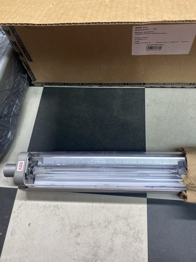 ABB FLOW METER 10A4557SXBHCJB