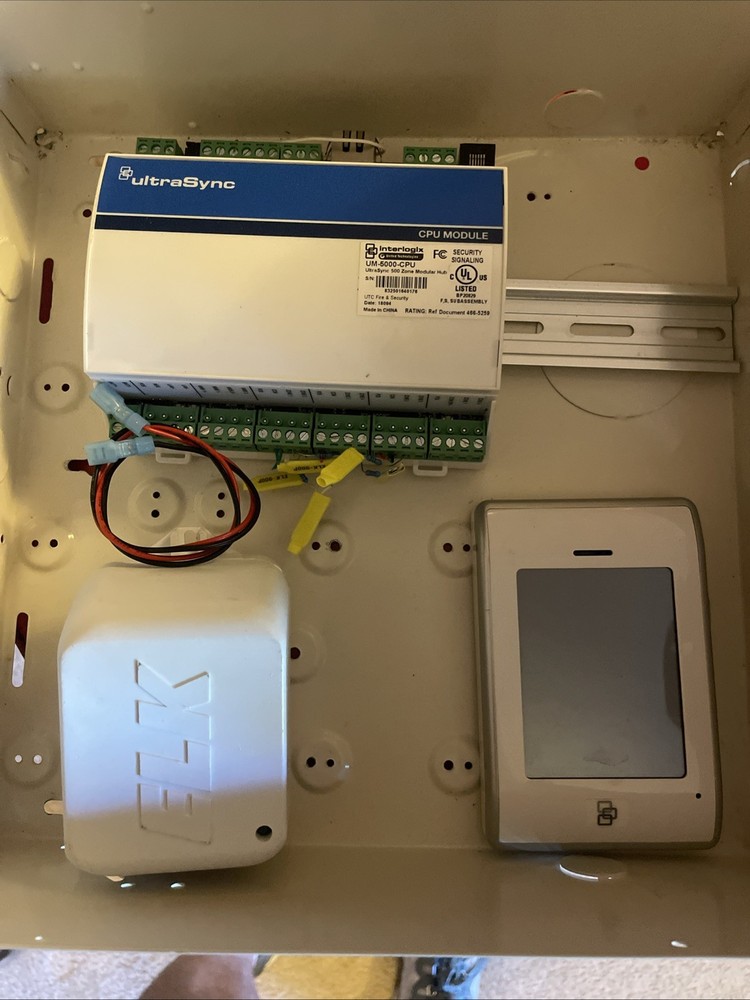 Interlogix UltraSync 500 Zone Modular Hub UM-5000-CPU UTC Fire & Security