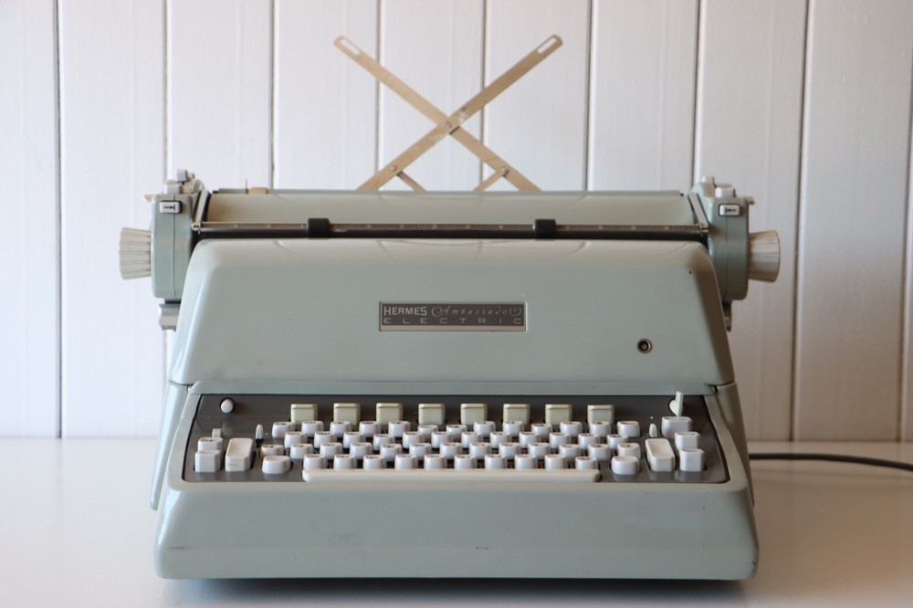 Hermes Ambassador Electric Typewriter
