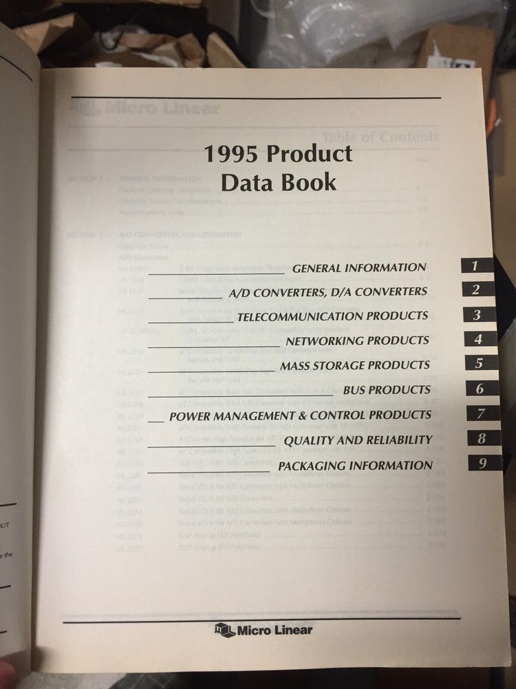 Data Book = Micro Linear Semiconductor Products and Applications Handbook 1995 =