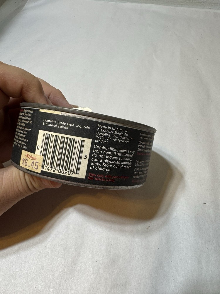 Alexander Magic Black 7 oz medium