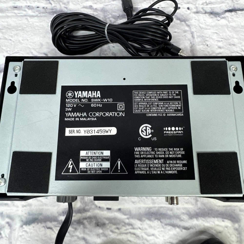 Yamaha Wireless Subwoofer Kit SWK-W10 Powers On Untested *READ DESCRIPTION